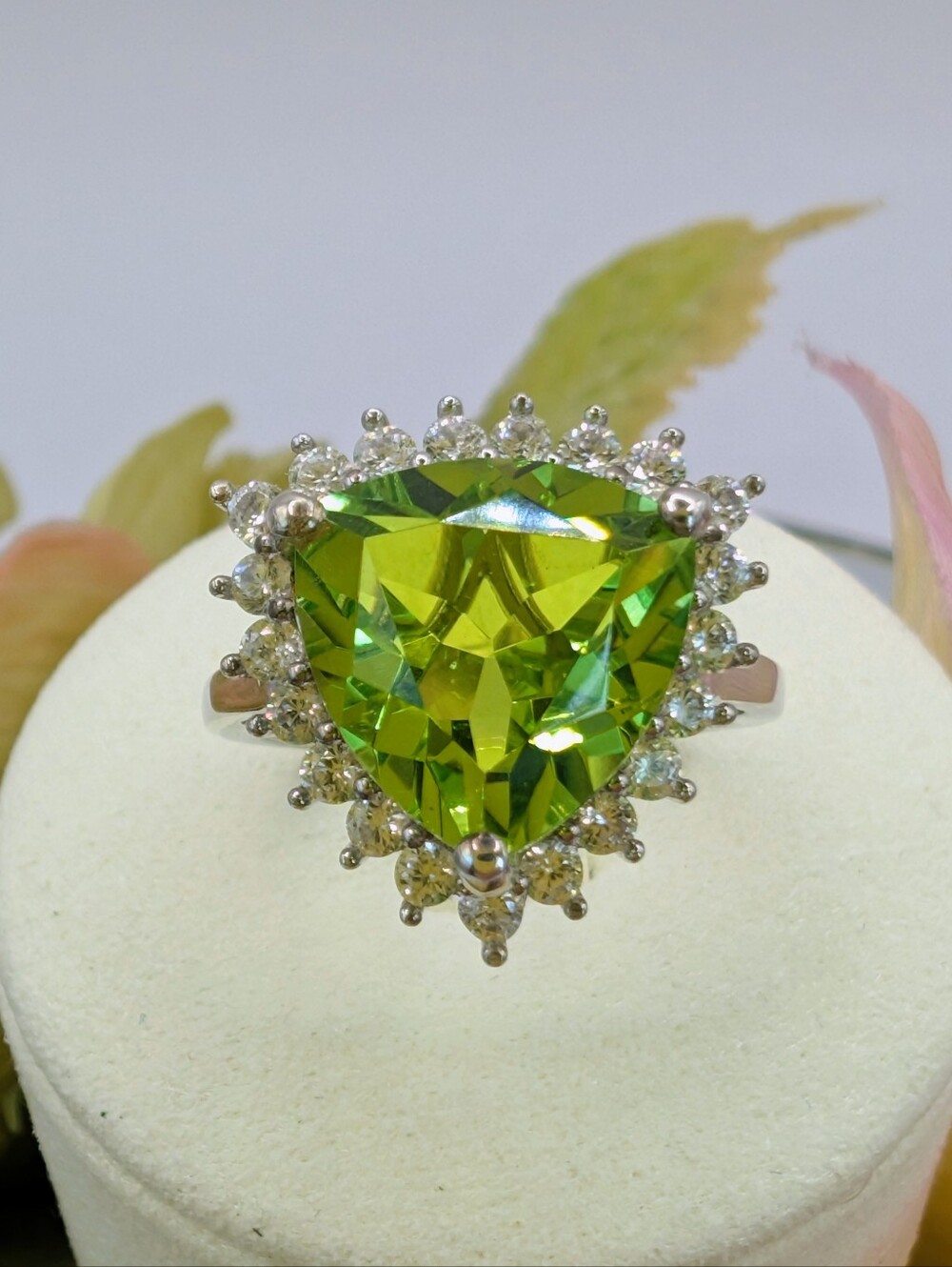 3.75ctw Chartreuse Quartz/Cambodian Zircon Halo Ring 925 Sterling Silver